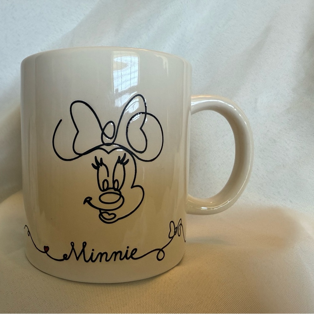 Minnie Mouse White Mug